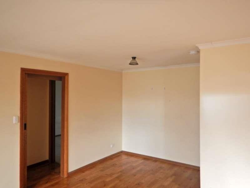 2/106 Shepherdson Road, Parafield Gardens SA 5107