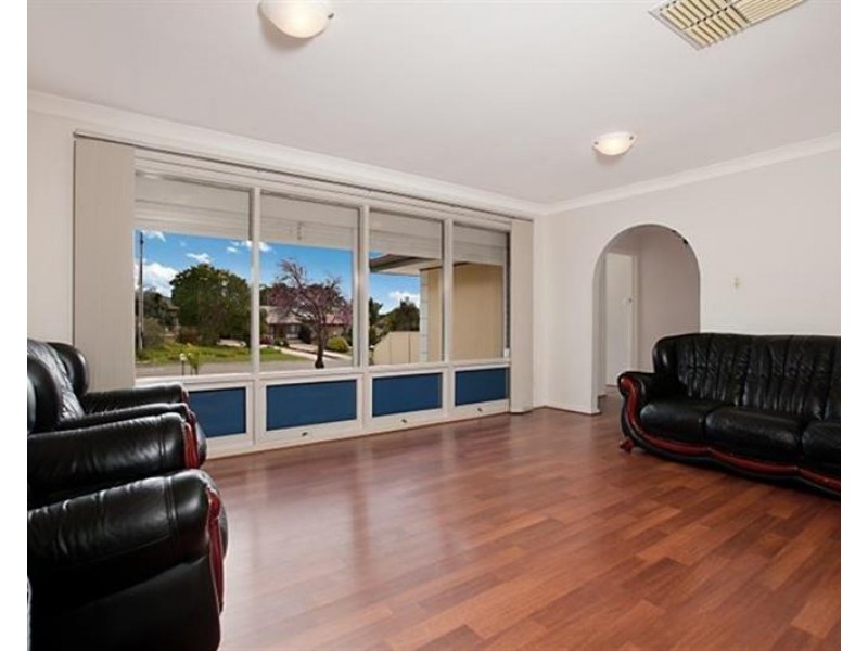 9 Folkstone Street, Modbury Heights SA 5092