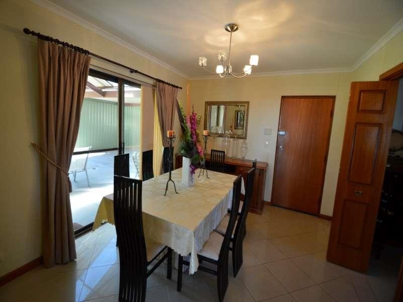 5 Hampton Ct, Hillbank SA 5112