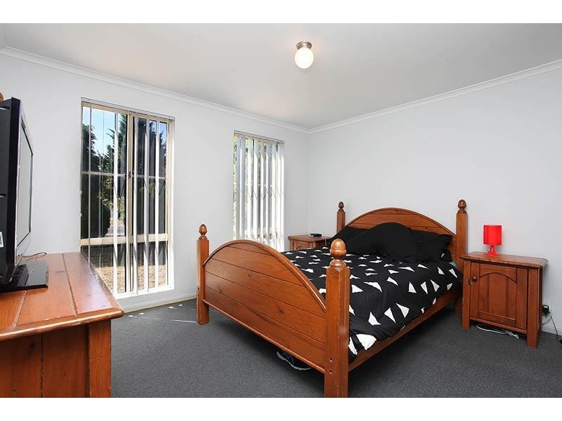 9 Drover Ct, Walkley Heights SA 5098