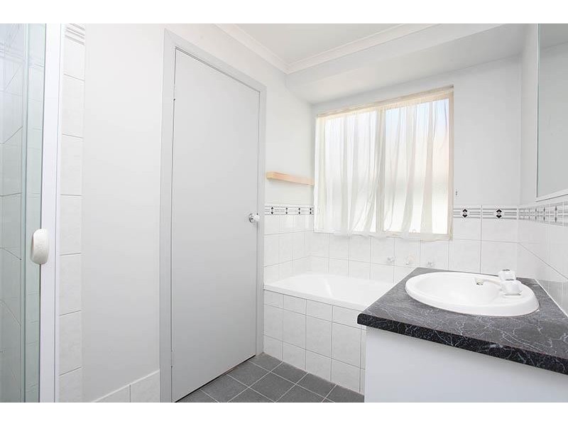 9 Drover Ct, Walkley Heights SA 5098
