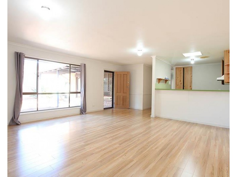 8 Palmer Court, Renown Park SA 5008