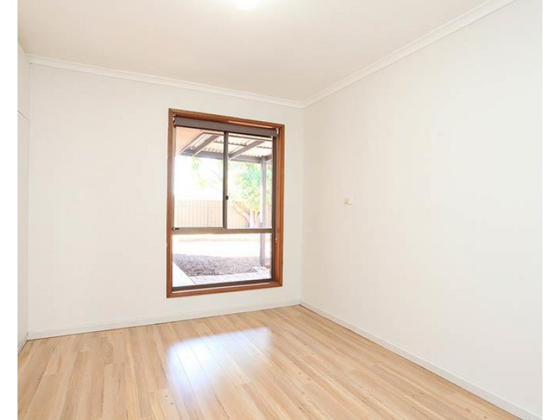 8 Palmer Court, Renown Park SA 5008