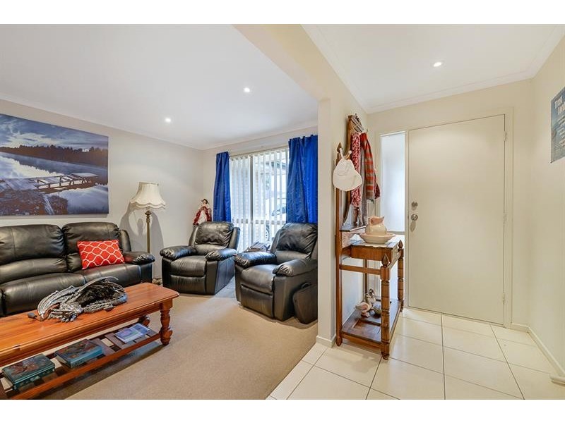 17 Carmine Ct, Parafield Gardens SA 5107