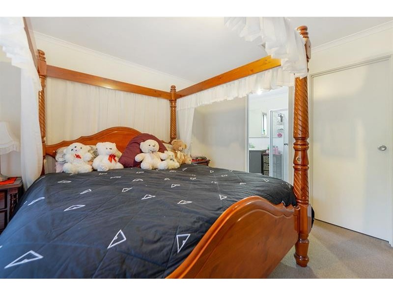 17 Carmine Ct, Parafield Gardens SA 5107