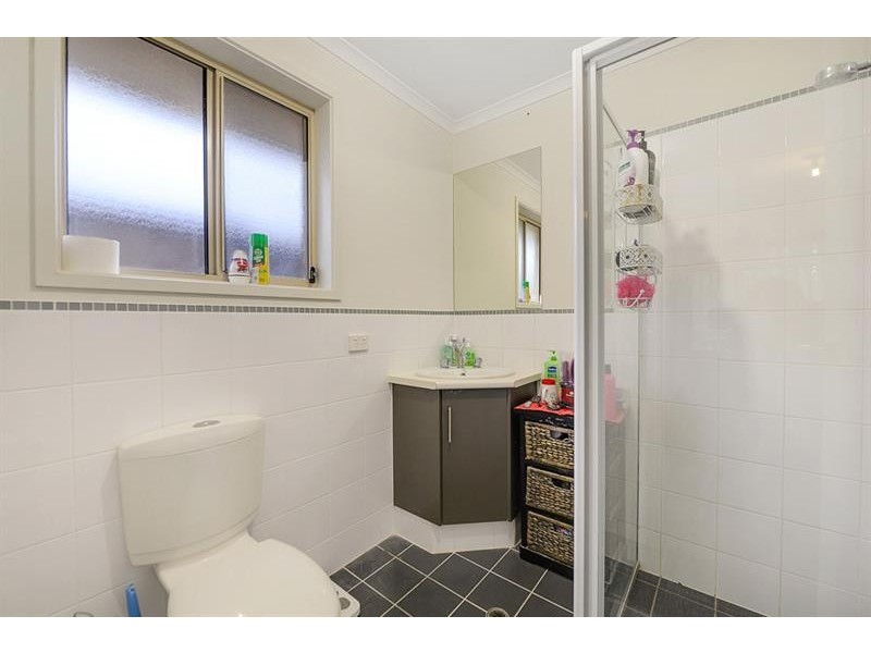 17 Carmine Ct, Parafield Gardens SA 5107