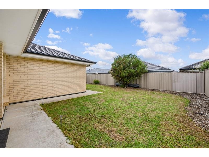 17 Carmine Ct, Parafield Gardens SA 5107
