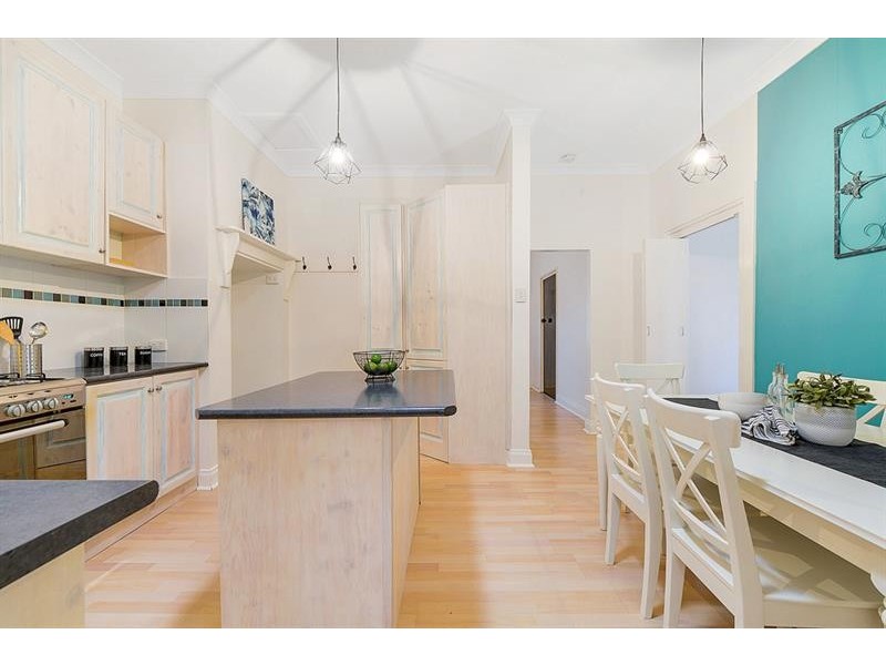 18 Hawkesbury Ave, Kilburn SA 5084