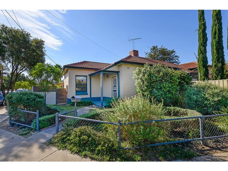 18 Hawkesbury Ave, Kilburn SA 5084