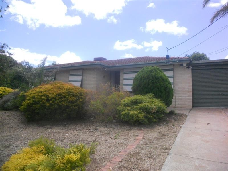 3 Amundsen Dr, Ingle Farm SA 5098