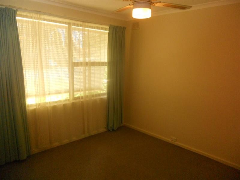 3 Amundsen Dr, Ingle Farm SA 5098