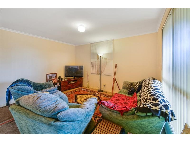 12 Hazel St, Blair Athol SA 5084