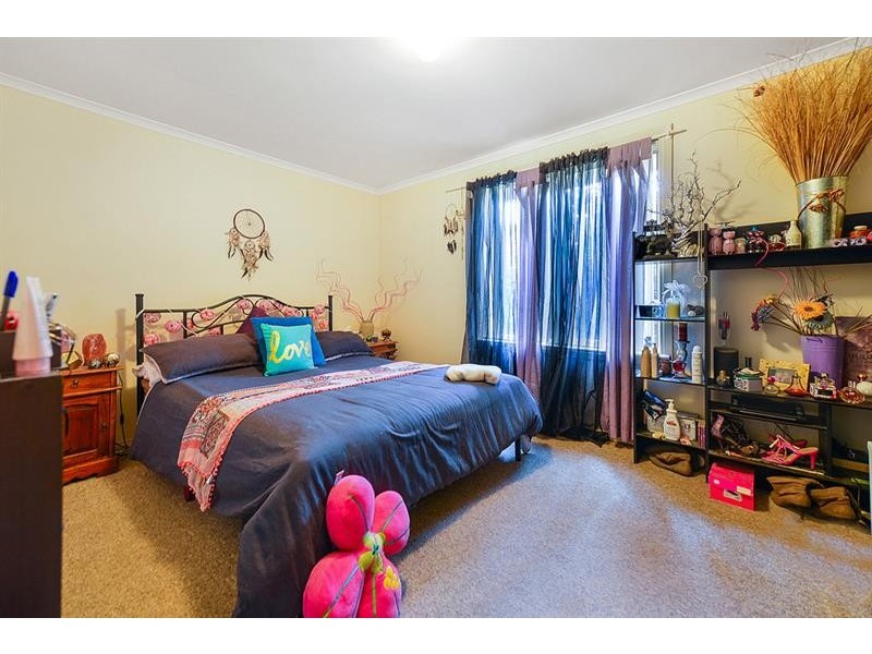 12 Hazel St, Blair Athol SA 5084