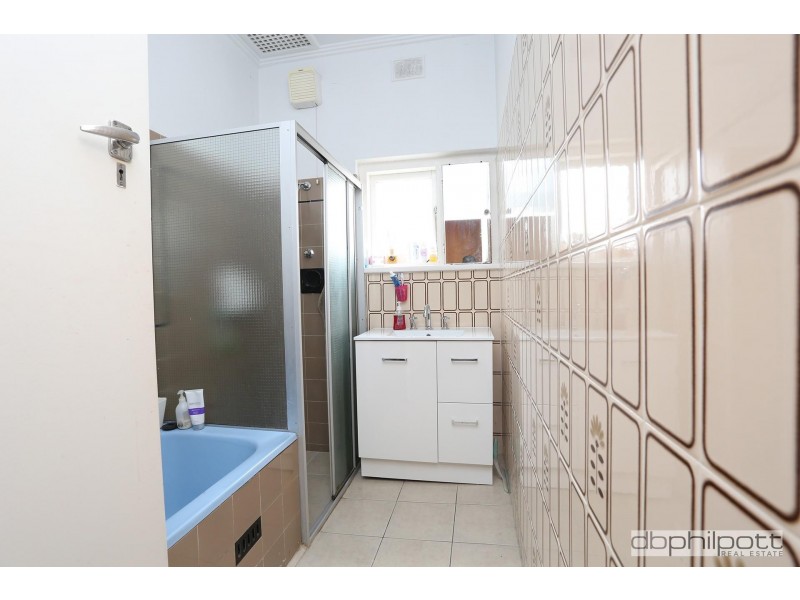 106 Collins Street, Clearview SA 5085