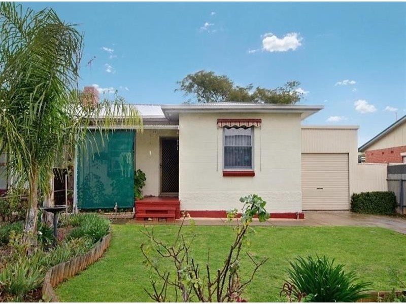 8 Bartlett St, Elizabeth Downs SA 5113