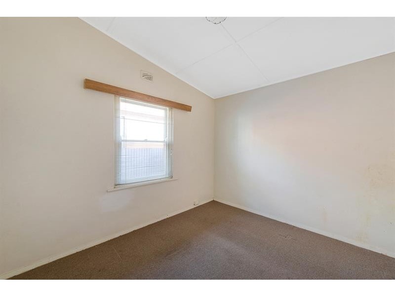 24 Arlington Tce, Welland SA 5007