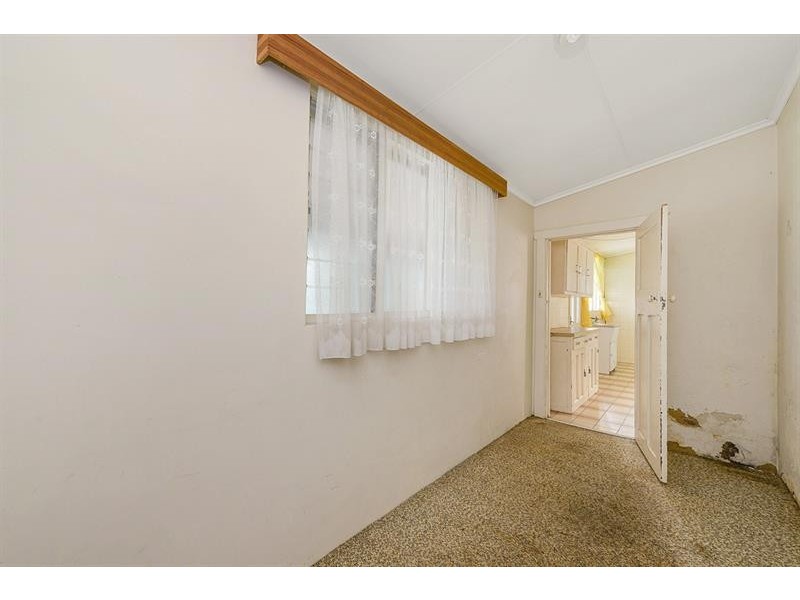 24 Arlington Tce, Welland SA 5007