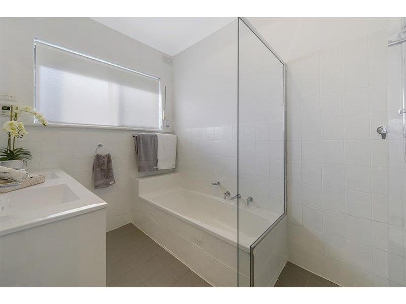 10 Jenkins St, Modbury SA 5092