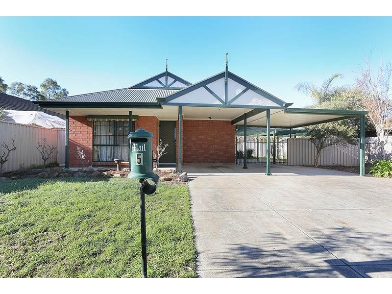 5 McDermott Pl, Parafield Gardens SA 5107