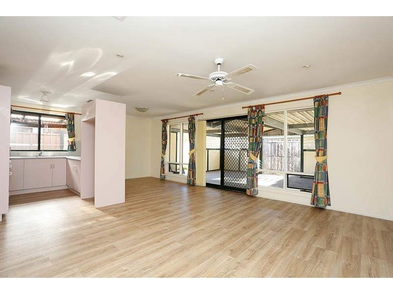 5 McDermott Pl, Parafield Gardens SA 5107