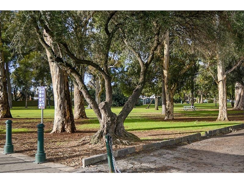 25 Te Anau Ave, Prospect SA 5082