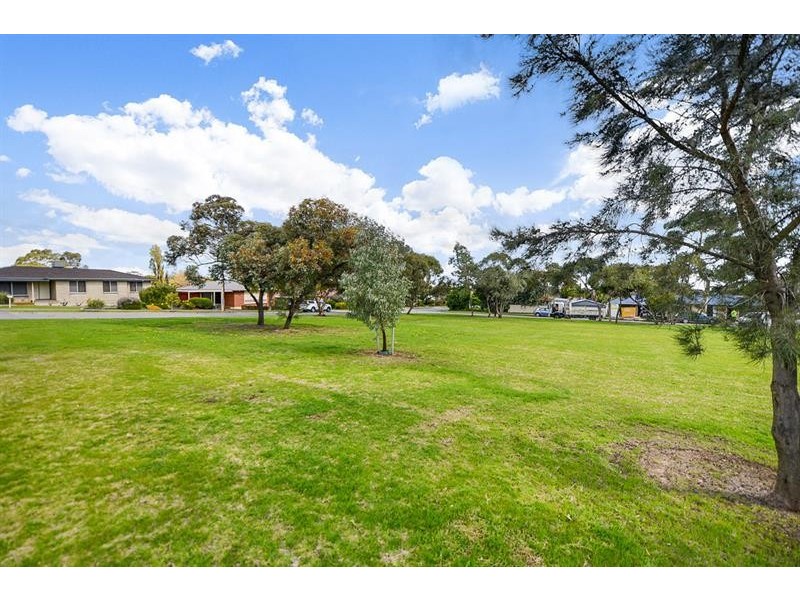 19 Bundey Ave, Ingle Farm SA 5098