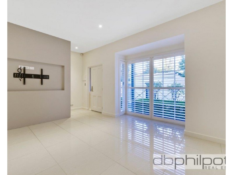 17 Strangways Place, North Adelaide SA 5006
