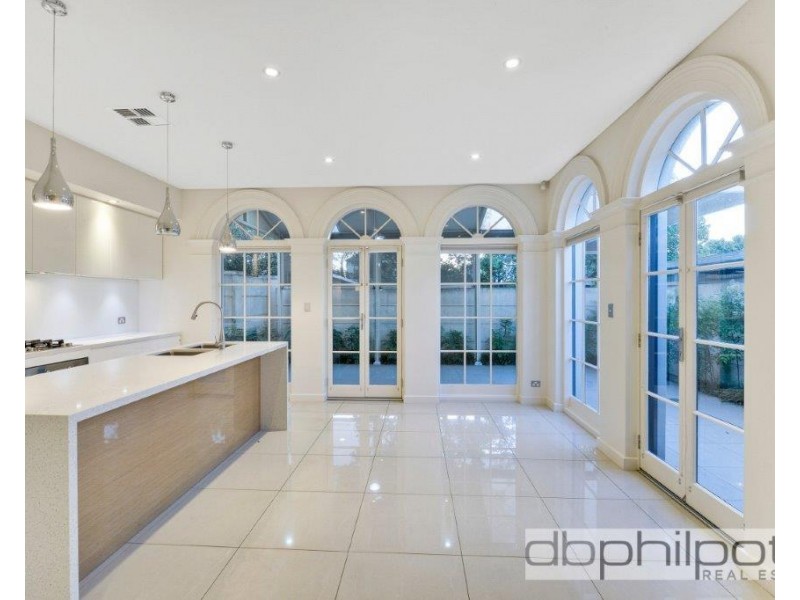 17 Strangways Place, North Adelaide SA 5006