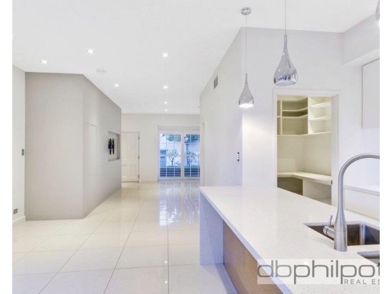 17 Strangways Place, North Adelaide SA 5006