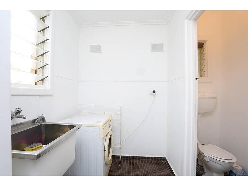 17 Appleshaw St, Elizabeth Vale SA 5112