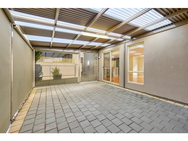 4/112 Anzac Hwy, Glandore SA 5037