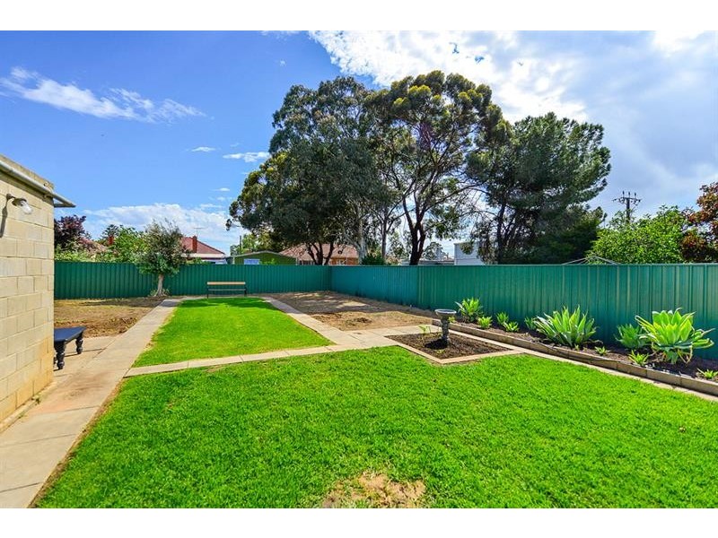 6 Carroll Ave, Kilburn SA 5084