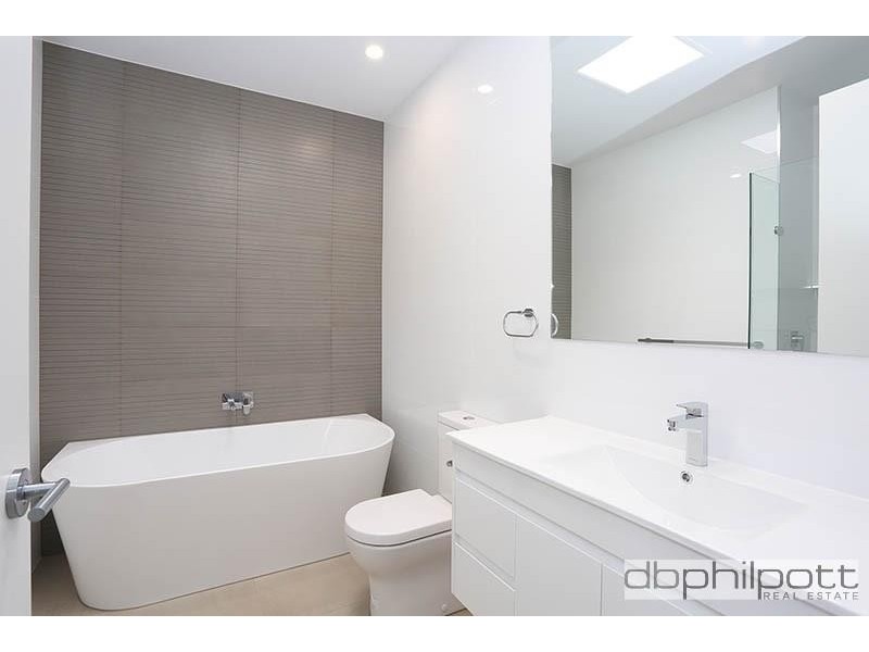 84 Fairview Tce, Clearview SA 5085