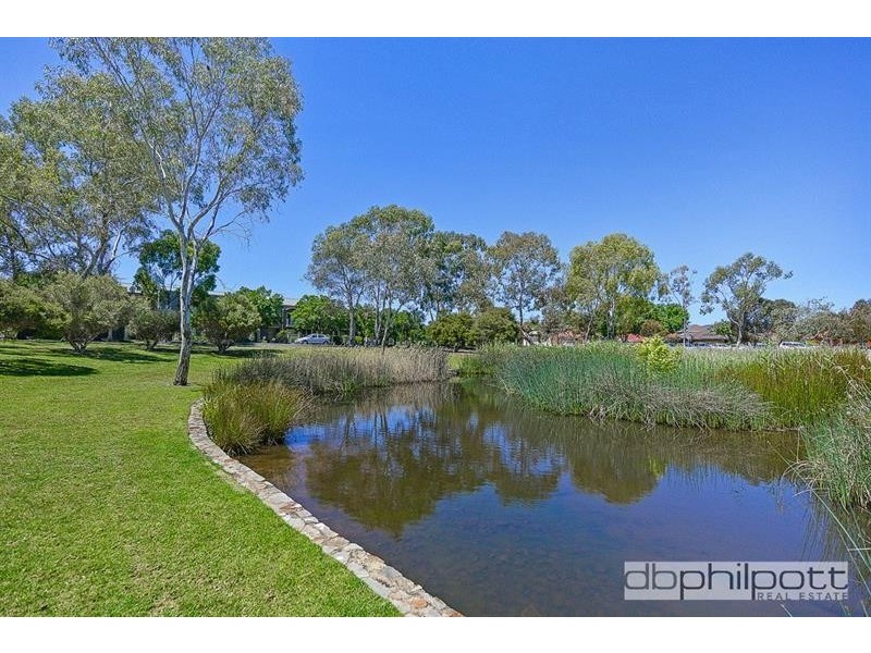 40 Sir Ross Smith Bvd, Oakden SA 5086