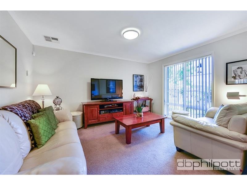 40 Sir Ross Smith Bvd, Oakden SA 5086