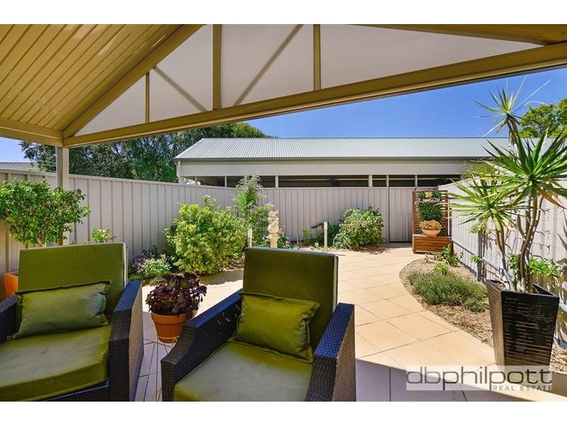 40 Sir Ross Smith Bvd, Oakden SA 5086