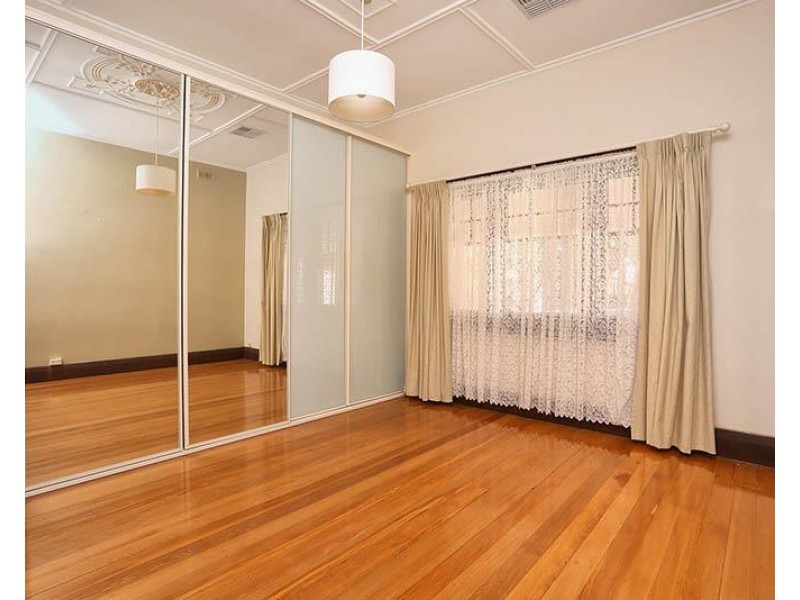 9 Castle Avenue, Prospect SA 5082