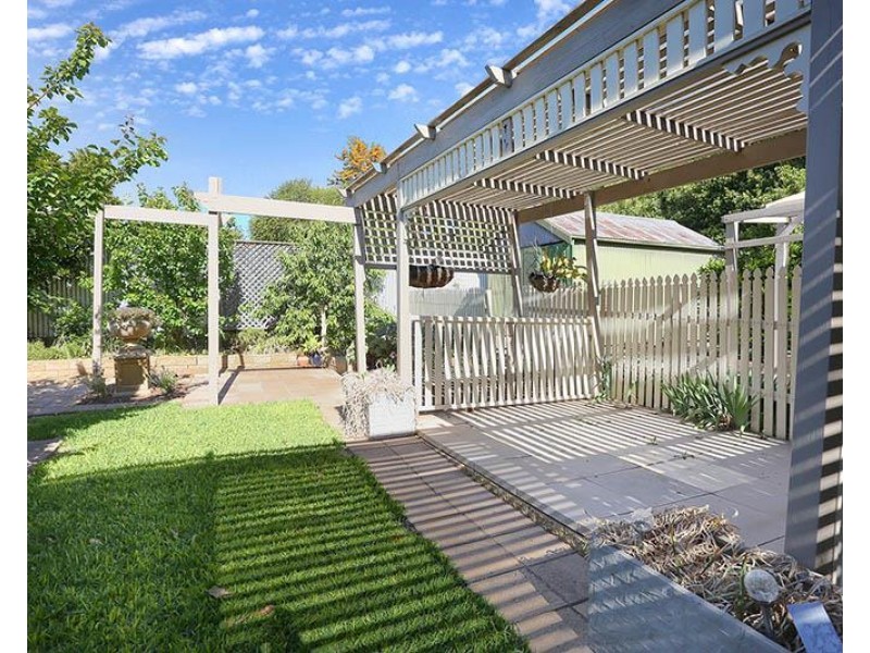 9 Castle Avenue, Prospect SA 5082