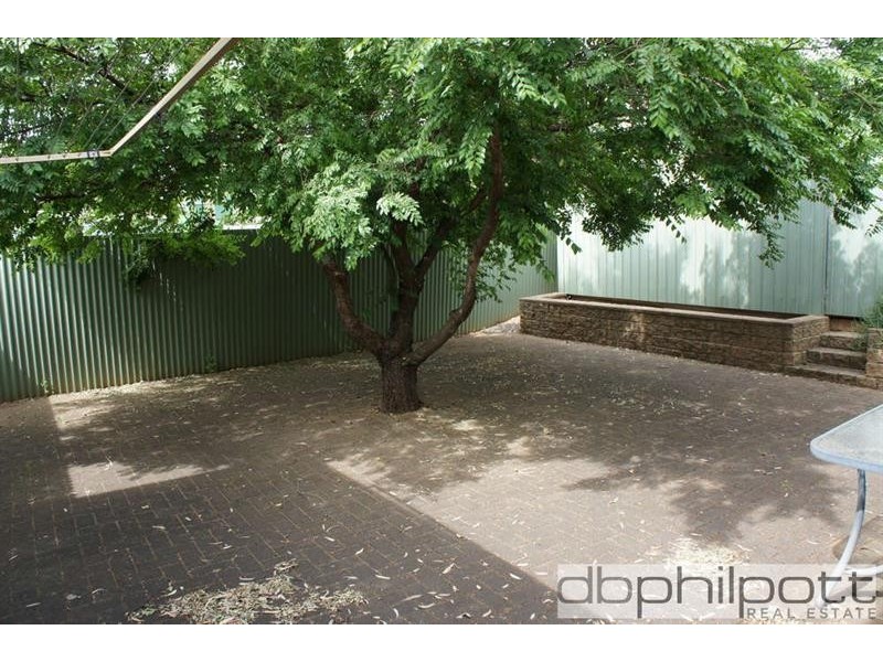 12 & 12A Kimba Road, Para Hills SA 5096