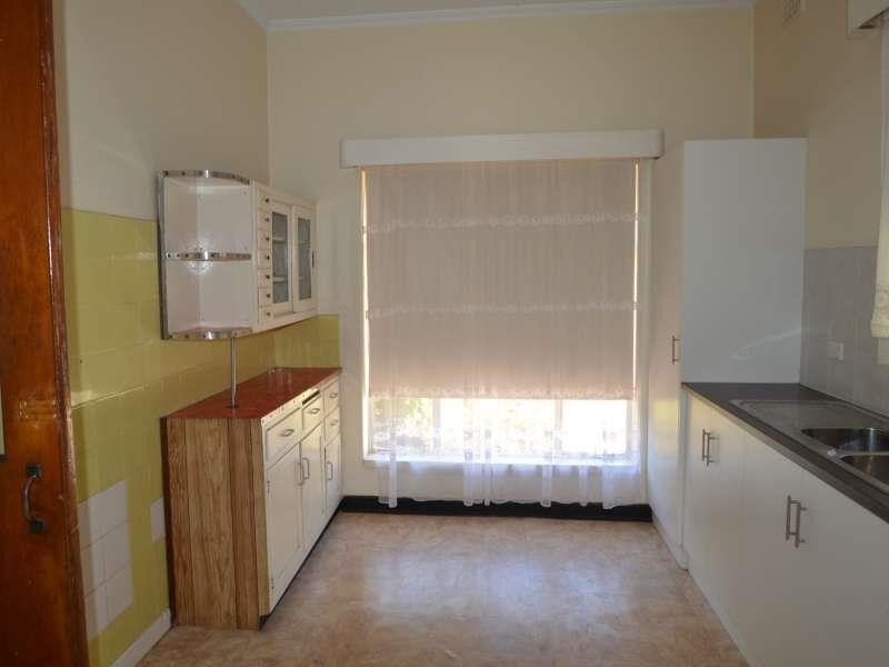 63 Myrtle St, Prospect SA 5082