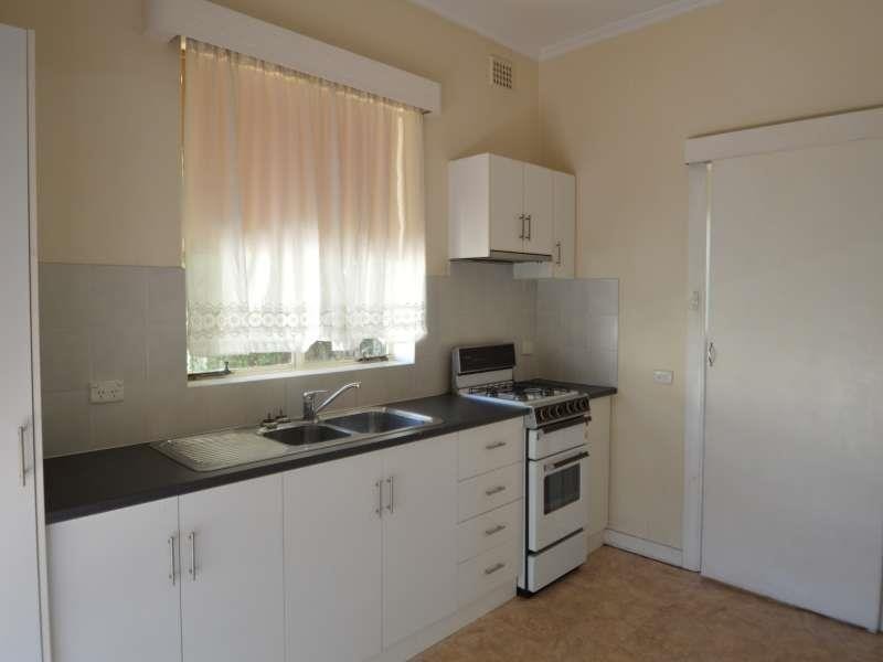 63 Myrtle St, Prospect SA 5082