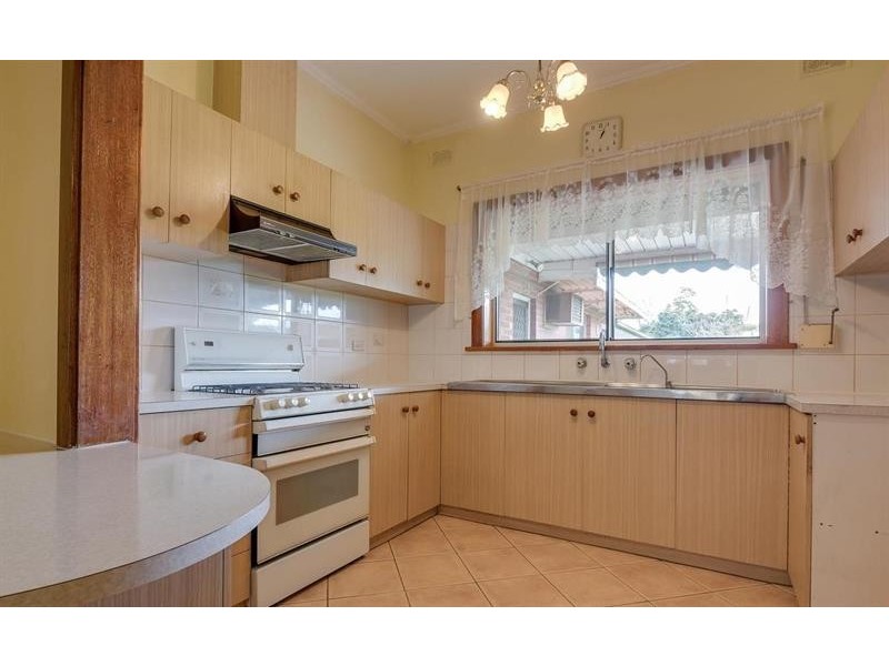 10 Clisby St, Vale Park SA 5081