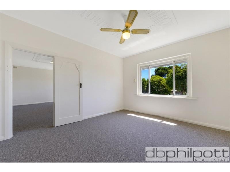 4 Donald St, Blair Athol SA 5084