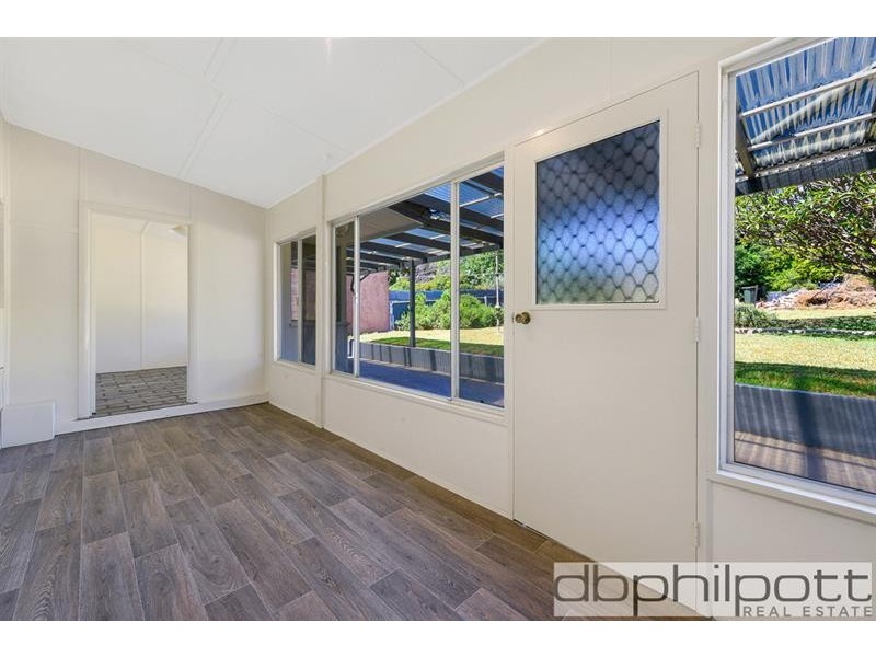 4 Donald St, Blair Athol SA 5084