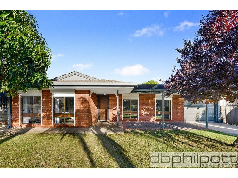 13 Whittaker Ave, Old Reynella SA 5161