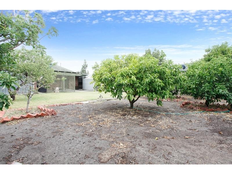 194 Railway Tce, Taperoo SA 5017