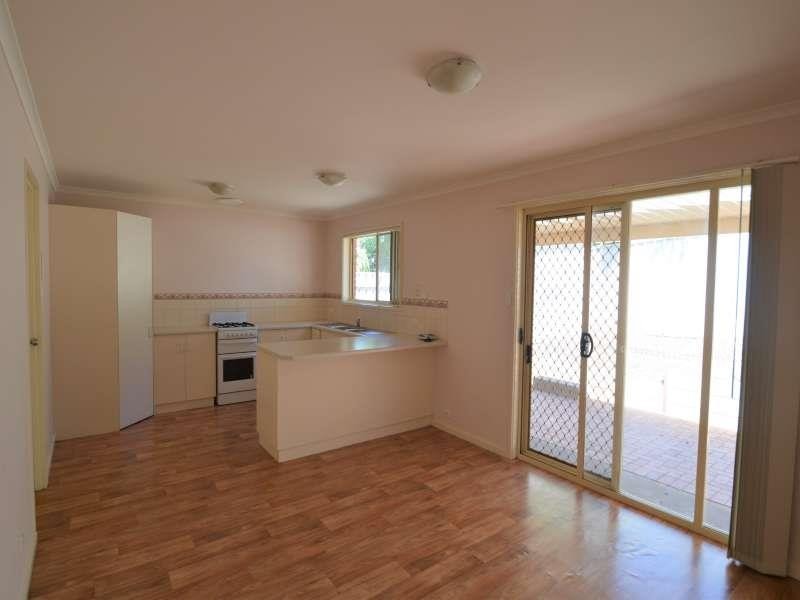 15 Dunbarton Cres, Greenwith SA 5125