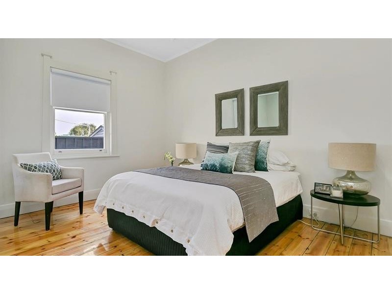 6 Henrietta St, Prospect SA 5082