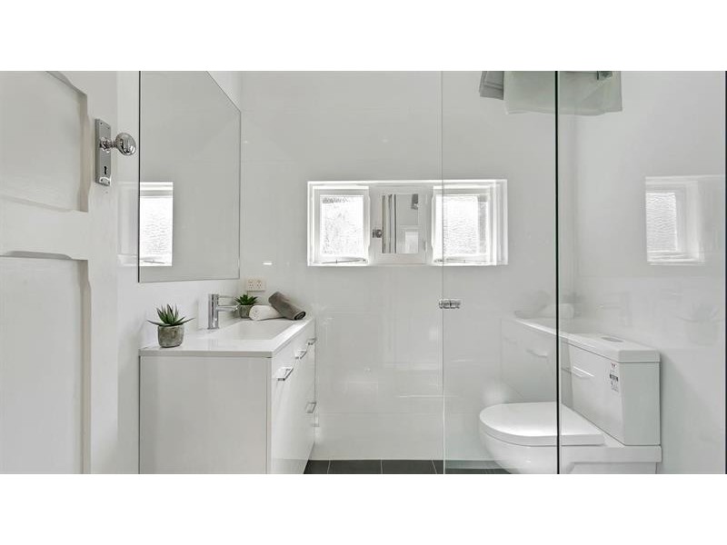 6 Henrietta St, Prospect SA 5082