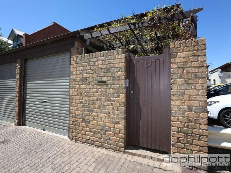 12 Edith  Pl, North Adelaide SA 5006